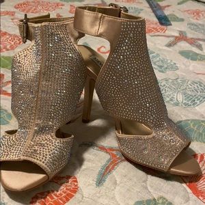 Steve Madden heels 4 inches